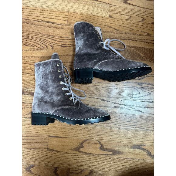 Stuart Weitzman Allie boot size 9 new in box - Picture 3 of 7